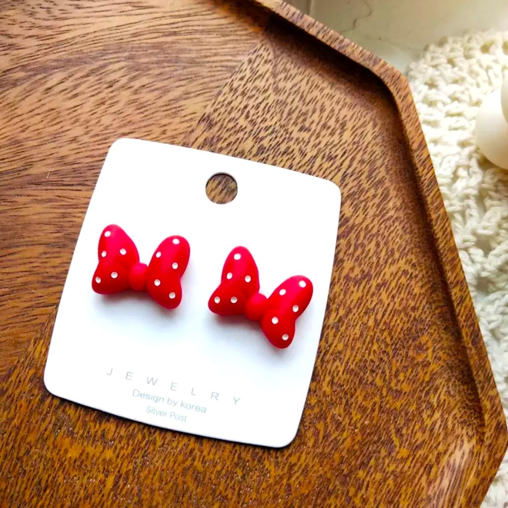 MINNIE BOW STUD Earrings With Gift Bag